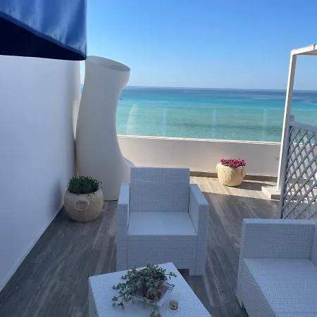 Salento Sottovento Luxury Beb Bed & Breakfast Torre Lapillo Exterior photo
